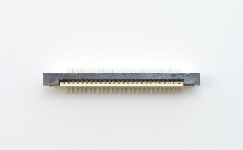 接插件FFC/草莓视频APP色情 1.0MM 32P 一字脚 立贴带锁 扁平电缆连接器