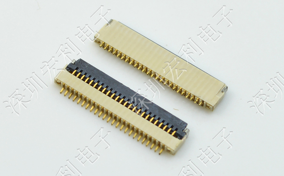 草莓视频APP色情 间距0.5mm 高H1.0 40P下接翻盖 SMT耐高温贴片连接器