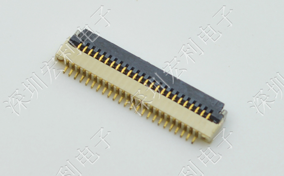 草莓视频APP色情 间距0.5mm 高H1.0 40P下接翻盖 SMT耐高温贴片连接器